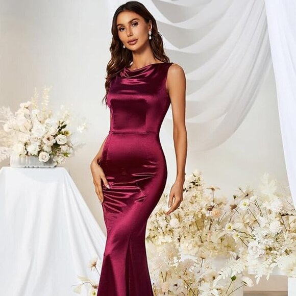 None Dresses & Skirts - Women's Vintage Sleeveless Bodycon Crew Neck Ball Gowns and Evening Party Size S